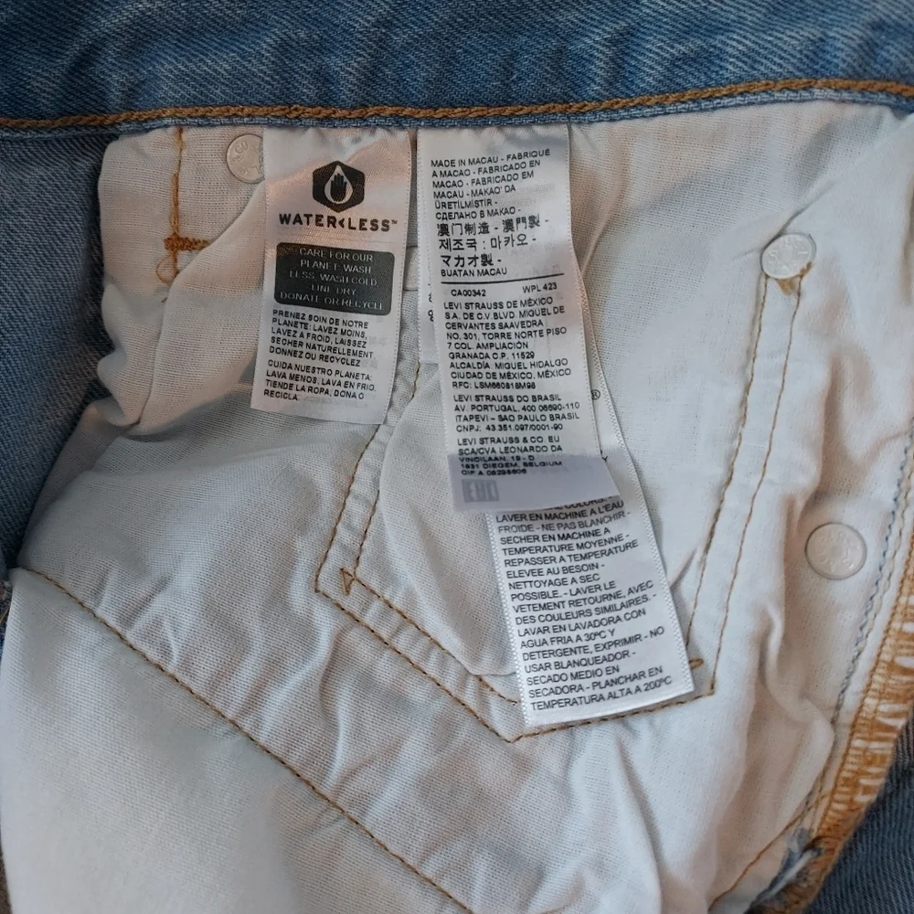 Levi's 501 Cropped Jeans_8